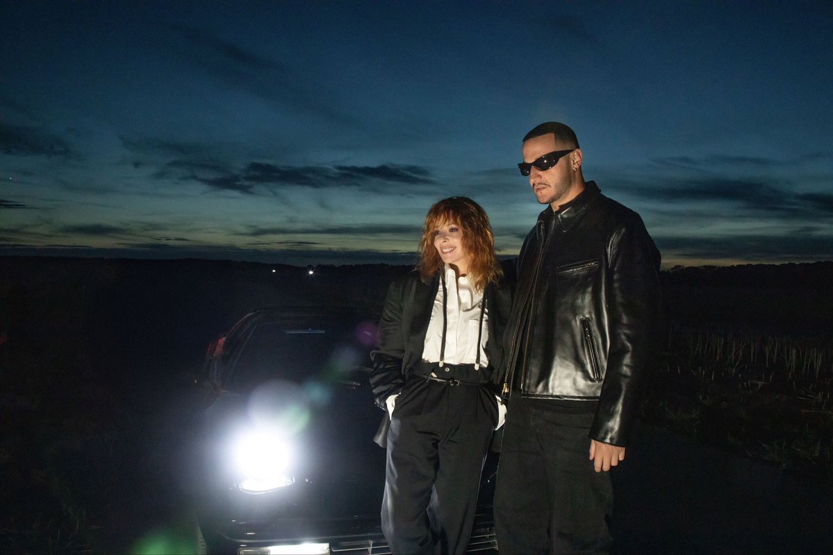 HashtagNP's tweet photo. #MylèneFarmer @djsnake 
… 

#Égrégore https://t.co/syKCxXSriP