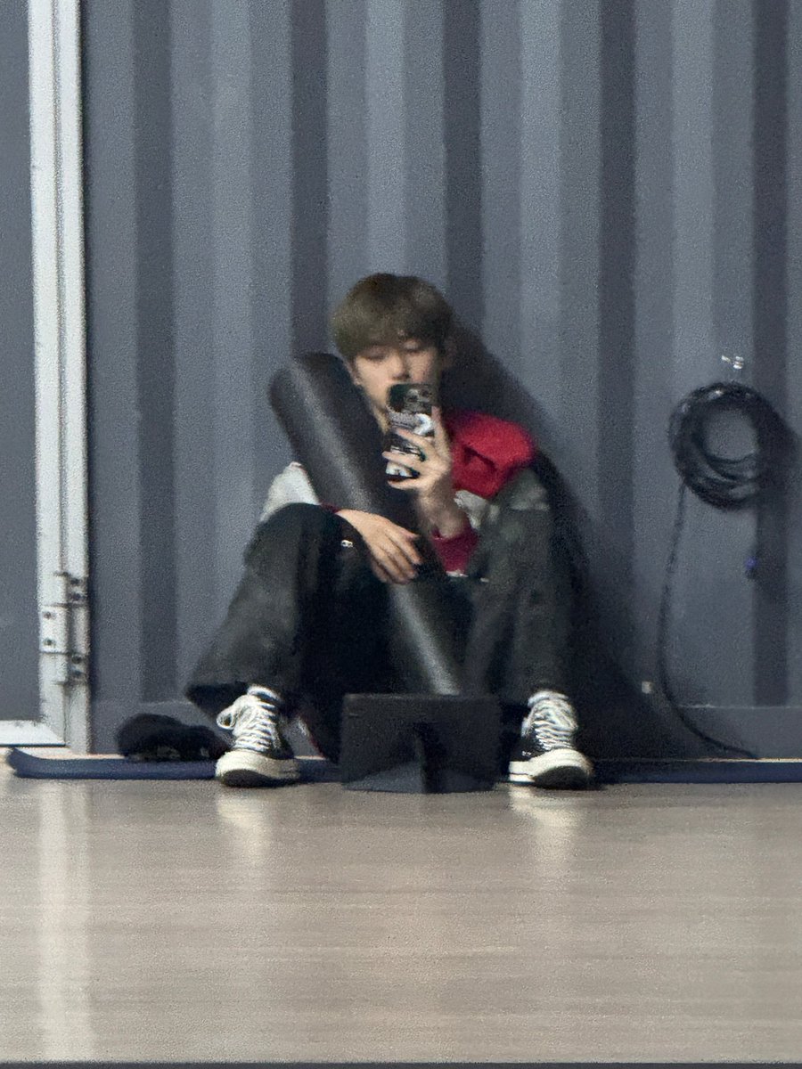 anxntaku's tweet photo. 내중남 연습생때사진 풀어준거 존나감동 아 울음나와 https://t.co/zdAy1JepOD