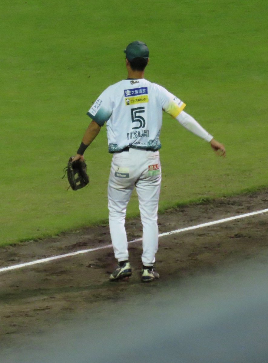 tomokoyb's tweet photo. 後ろ姿しか撮れていませんが😅
#堺シュライクス #宮西一希 （ITSUKI）選手　（元石川ミリオンスターズ）です
#GCS2026 #ボールパーク高岡　2026.10.02 https://t.co/y9juVja8GQ