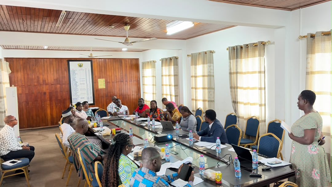 ghanaids's tweet photo. Ghana AIDS Commission held a stakeholder meeting to disseminate the Central Region Estimates, bringing together key stakeholders to review, discuss and strengthen understanding of HIV-related data and estimates.
#GhanaAIDSCommission #CentralEstimates #HIVData #HIVResponse https://t.co/QKvSUKnkHY