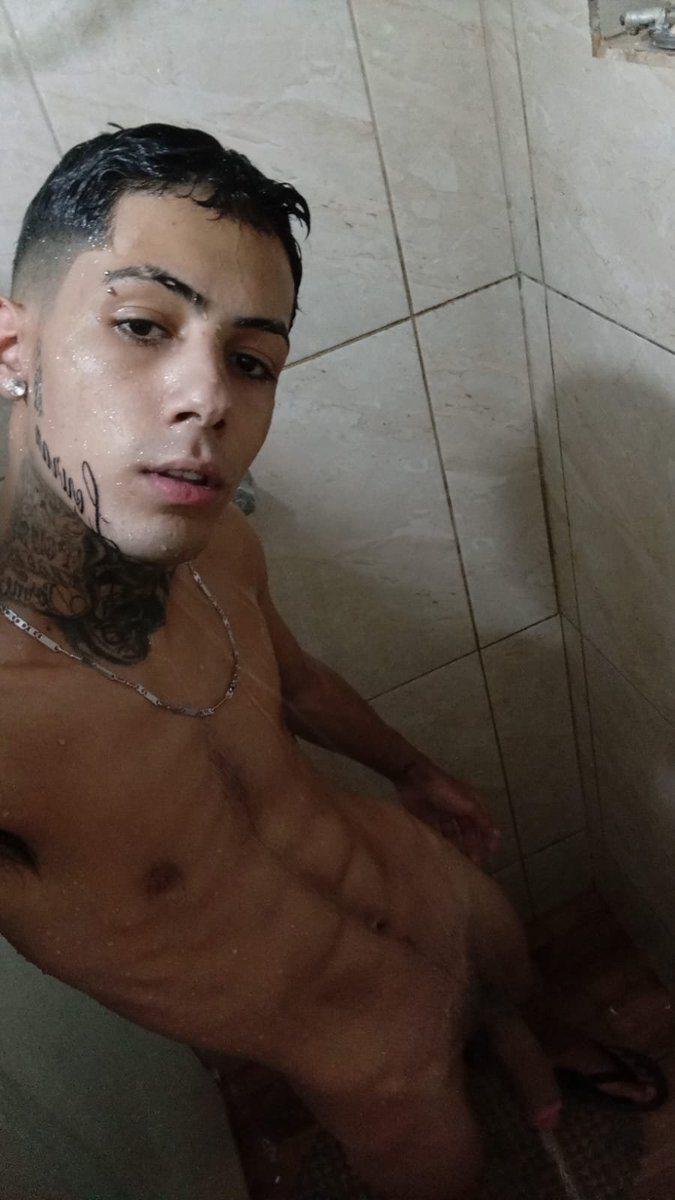 Apolo_24cm's tweet photo. Novinho dotado 🔥😈 https://t.co/XKMDCrCNNB