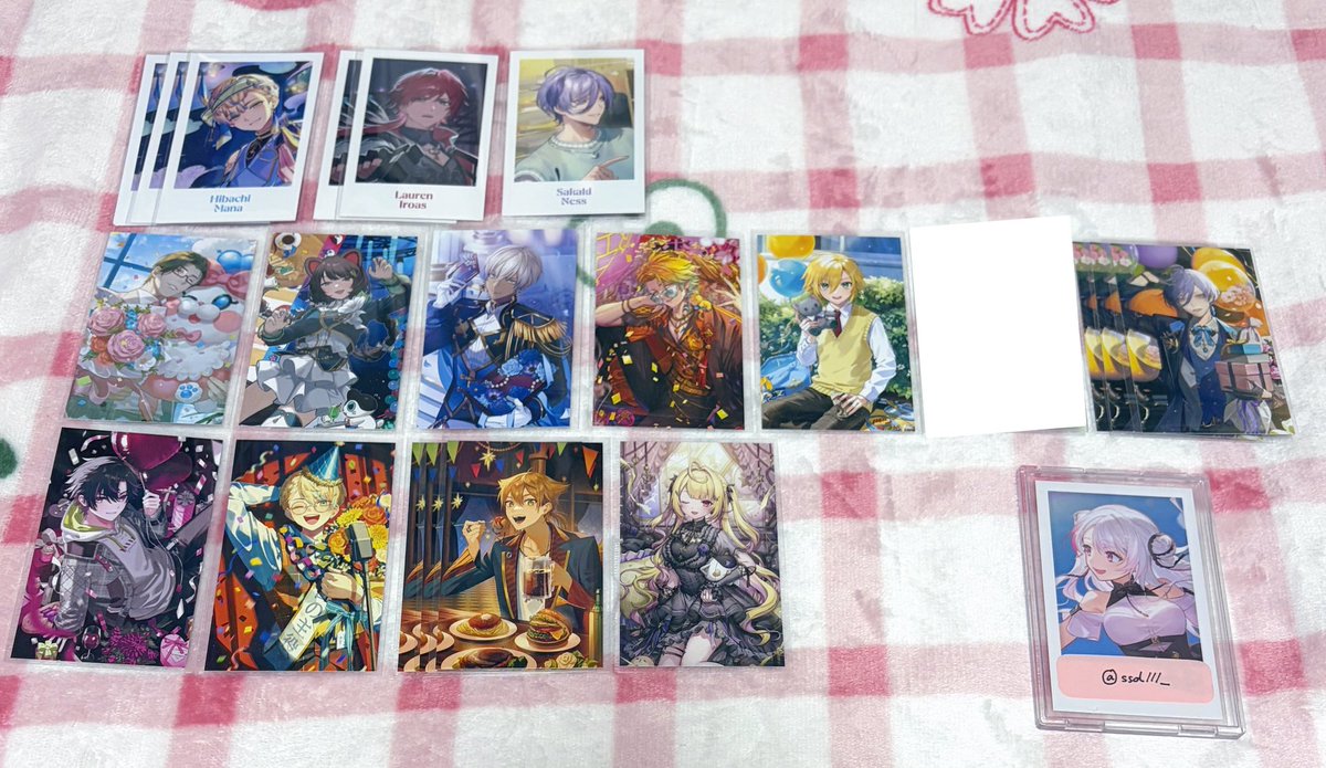 ssd111__'s tweet photo. にじさんじ ノスタルジアコレクション ノスタルジア 2026 ランダムコレクションカード メモリアルグッズ チェキ グッズ 交換 買取 譲渡

求⌇2枚目 3枚目

譲⌇1枚目≫≫定価+送料

✦︎ 3枚目最上段のみ買取
✦︎ 3枚目最中段右2列+最下段との交換は条件の良い方のみ(基本各一求) https://t.co/MogfddC9Nd
