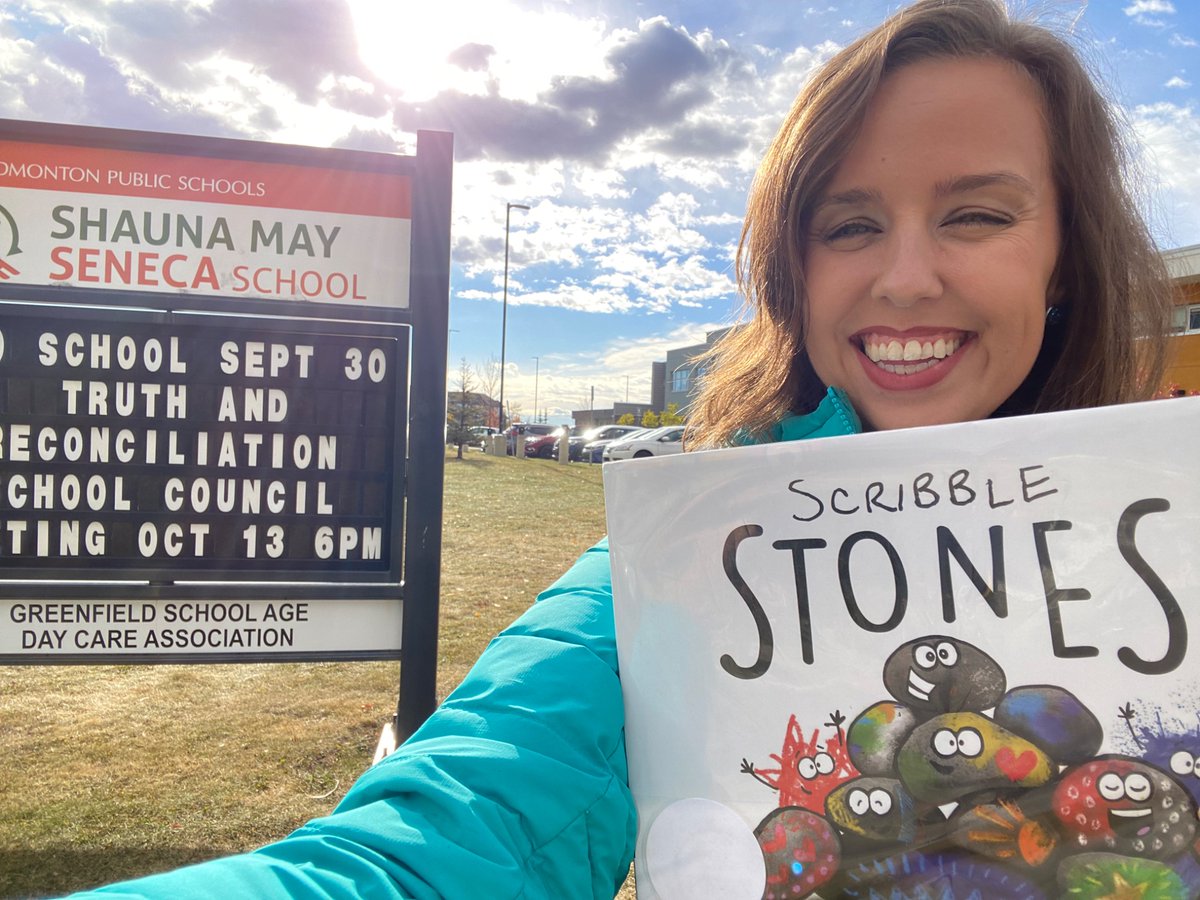 SarahRyanYEG's tweet photo. The Grade 1 students at Shauna May Seneca were great listeners this morning for #ReadInWeek @EPSBNews #yeg https://t.co/c37qVTBoeM