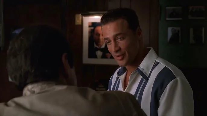 Pablo__1904's tweet photo. @orbital_haze Can you imagine that never seeing people obsessed with the sopranos https://t.co/GCRHBcxEHL