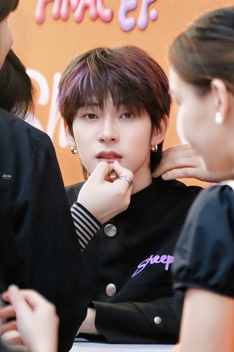 _02CLEAR's tweet photo. นี่เรื่องอะไรคะ

#twnpich https://t.co/h6g9rsi9jr
