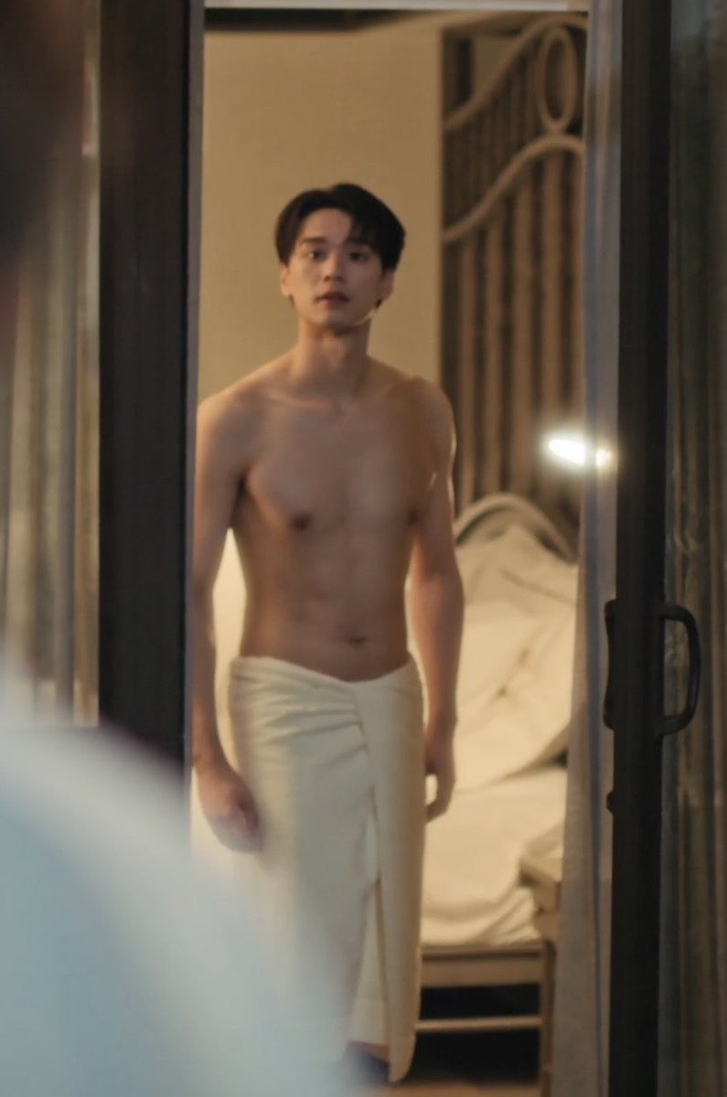 Vivianna130745's tweet photo. เงียบ https://t.co/dBWnYxCmBT