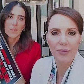 angeleltex's tweet photo. @LillyTellez LAS NARCO-PERRAS del prian 🤣🤣🤣 https://t.co/As5tX5bbC9