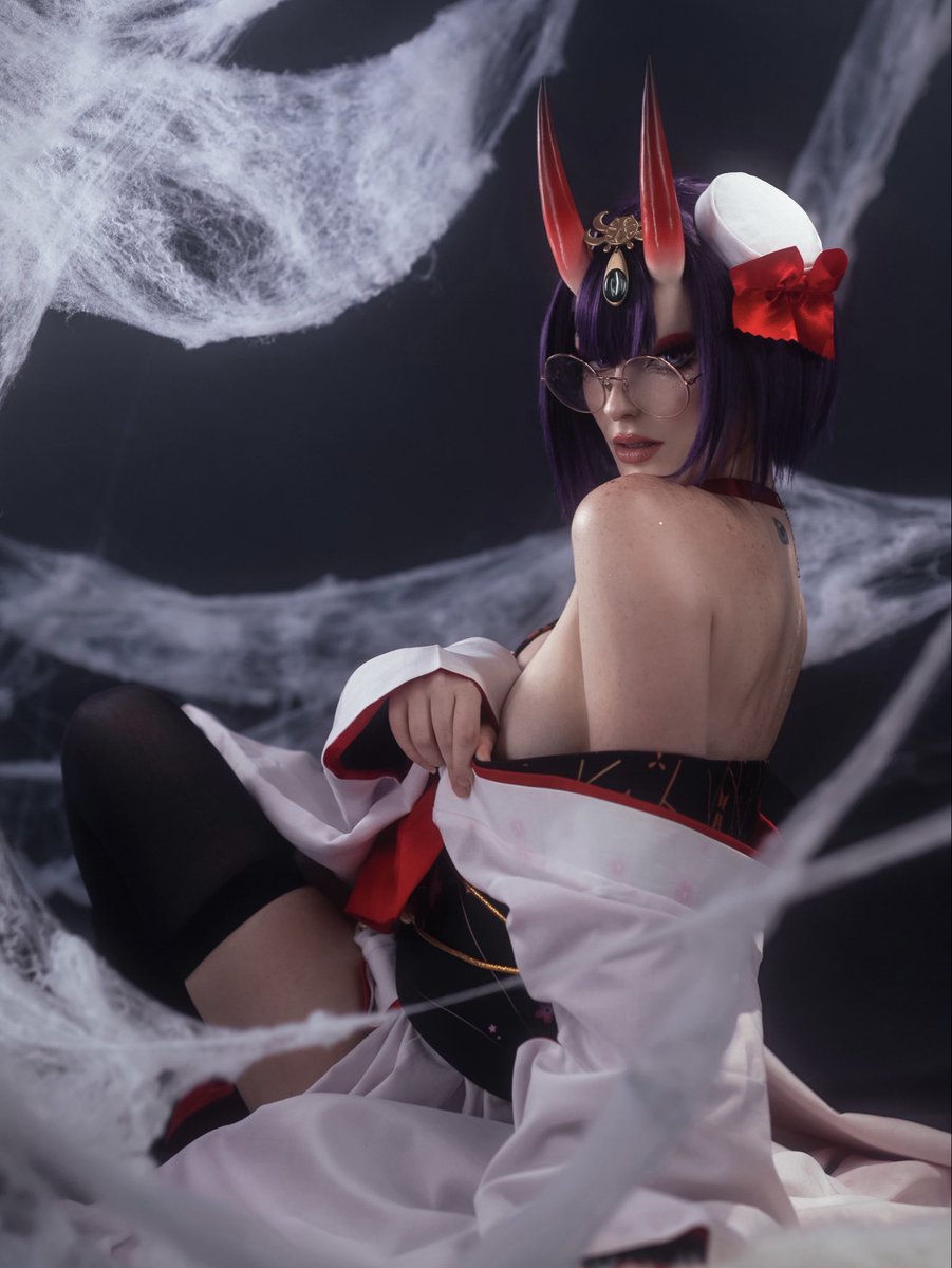 kamisamalisa's tweet photo. Any idea what to do with those horns?
Ig: @kamisamalisa https://t.co/VlsoFi4CfI