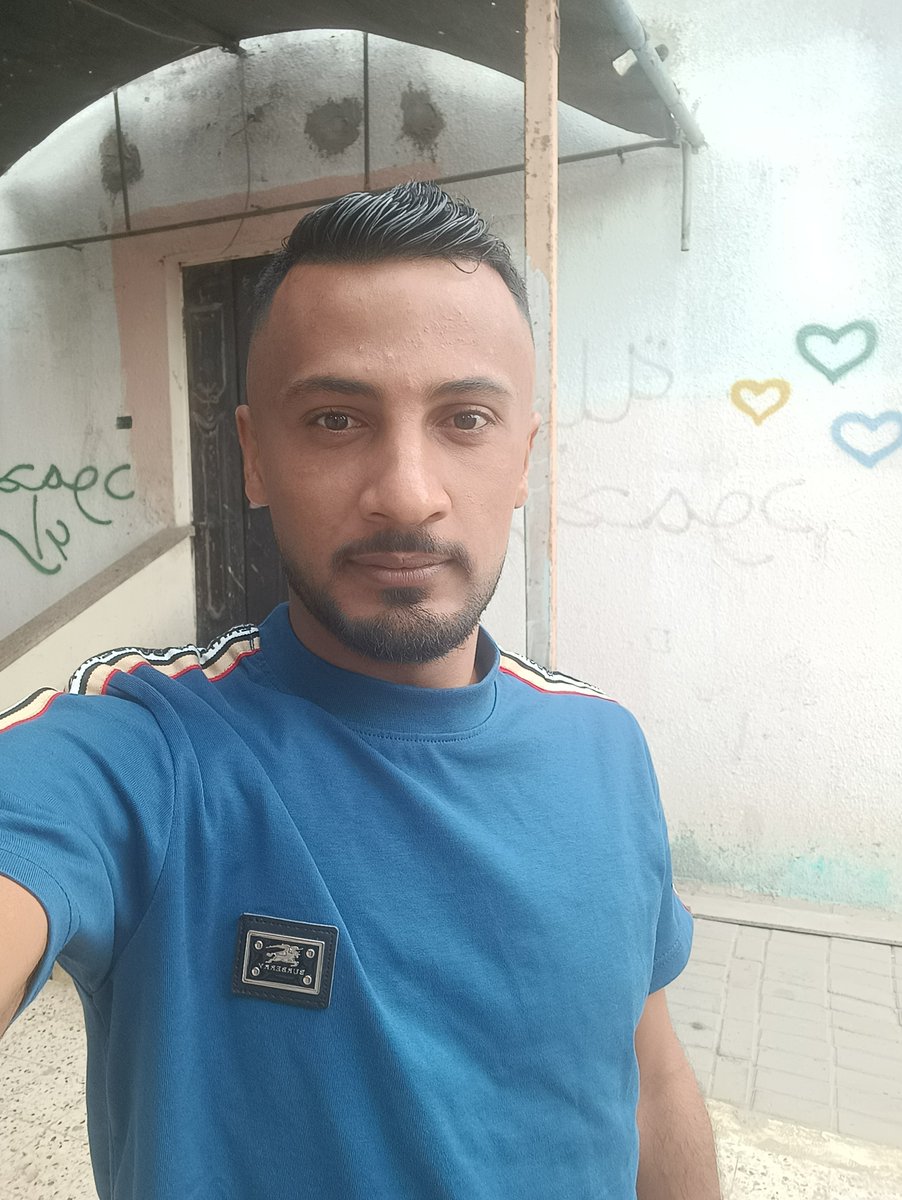 khaled2582005's tweet photo. I'm Palestinian. This land is mine. 🇵🇸

I'm not an occupier.

If you believe me, please leave a dot. It's just a dot.🇵🇸🍉
https://t.co/3LOokszeUr https://t.co/yqrmj9xT2R