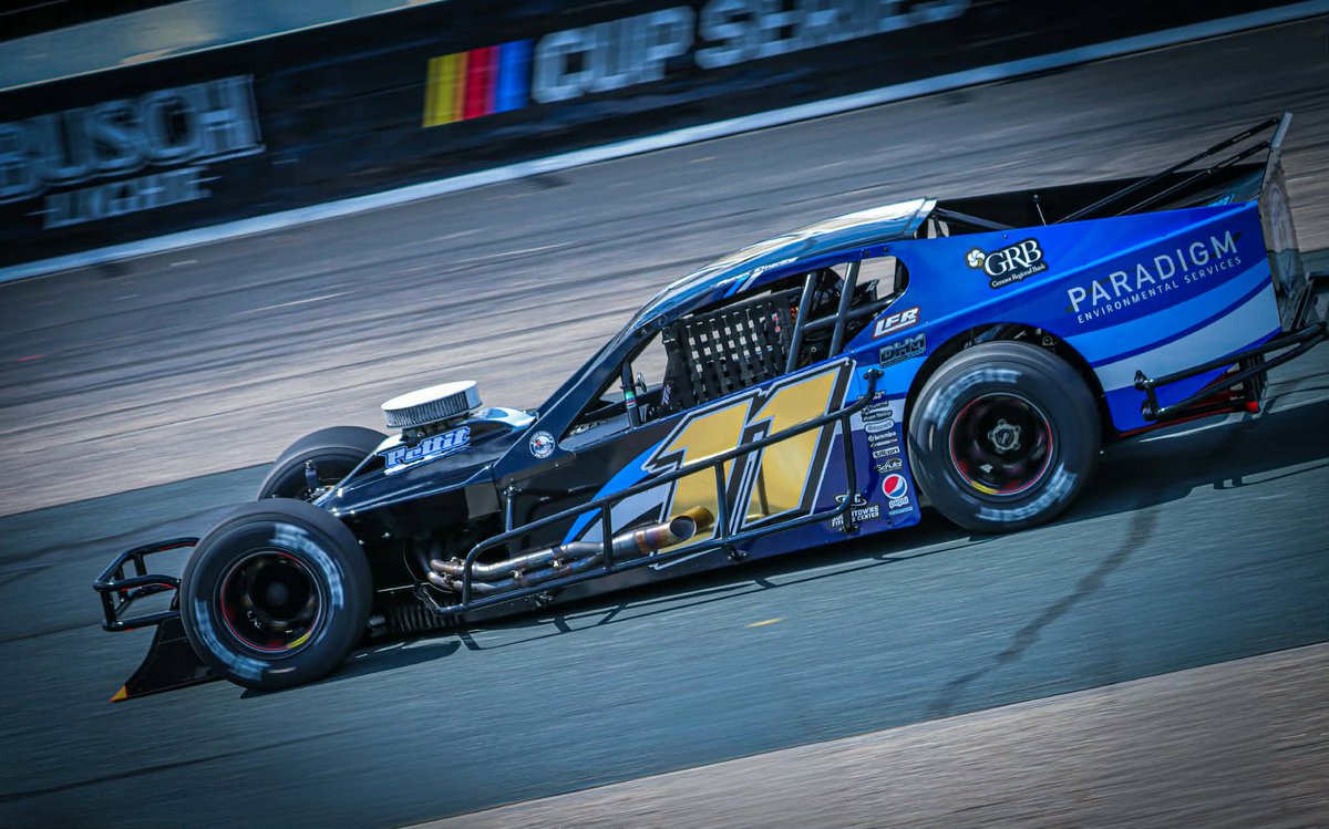 PatrickEmerling's tweet photo. Triple duty at the @ThompsonSpdwy World Series with the JBS Racing 11 (Friday MRS &amp; Saturday @MonacoMods) before we break out the USNEPower Energizer 1 for Sunday's #NWMT finale.

📸 @tmracephoto https://t.co/IfkNkl4qDN