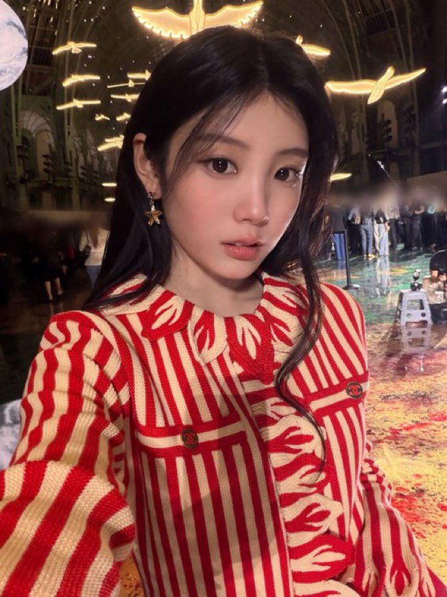 wonheeavenly's tweet photo. SHE'S SO PRETTY https://t.co/p659YQn2eF