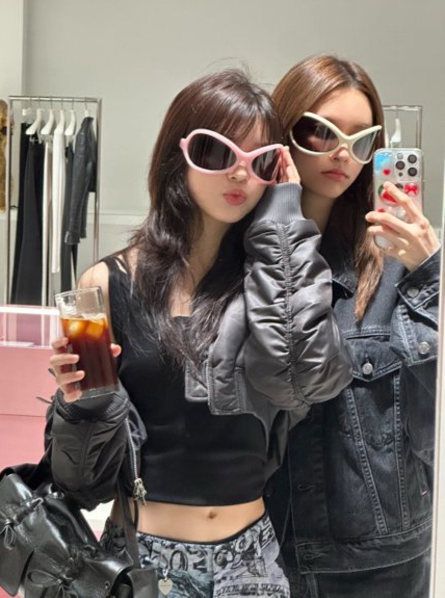 mokaspic's tweet photo. moka birthday tomorrow 🥹 https://t.co/44HRMq7FgQ