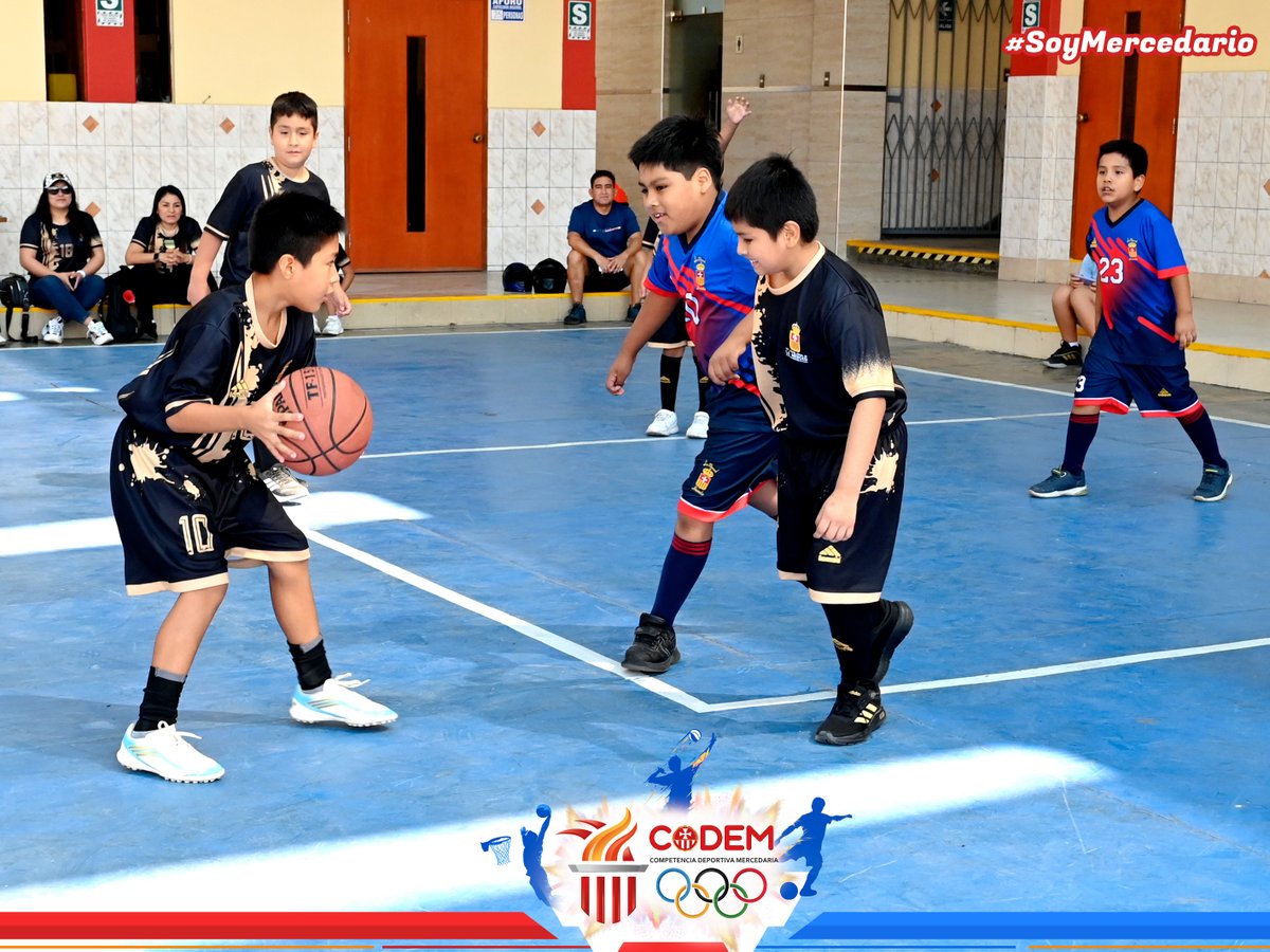 MercedHuacho's tweet photo. CODEM BÁSQUET – NIVEL PRIMARIA
Nuestros estudiantes de primaria disfrutaron de una jornada deportiva llena de entusiasmo, compañerismo y sana competencia en la CODEM. Cada encuentro permitió demostrar sus habilidades, disciplina y dedicación. https://t.co/Sg74AGsQOM