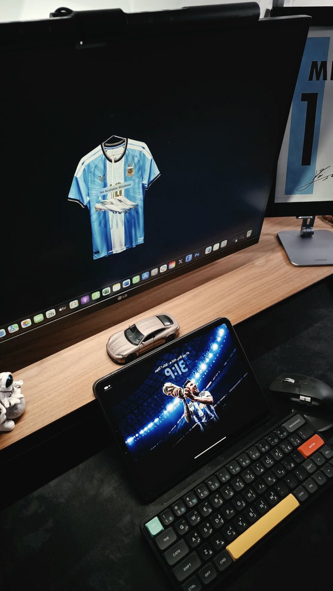 iiRz9's tweet photo. #Desksetup 💙🇦🇷 https://t.co/UQpe6g8S46