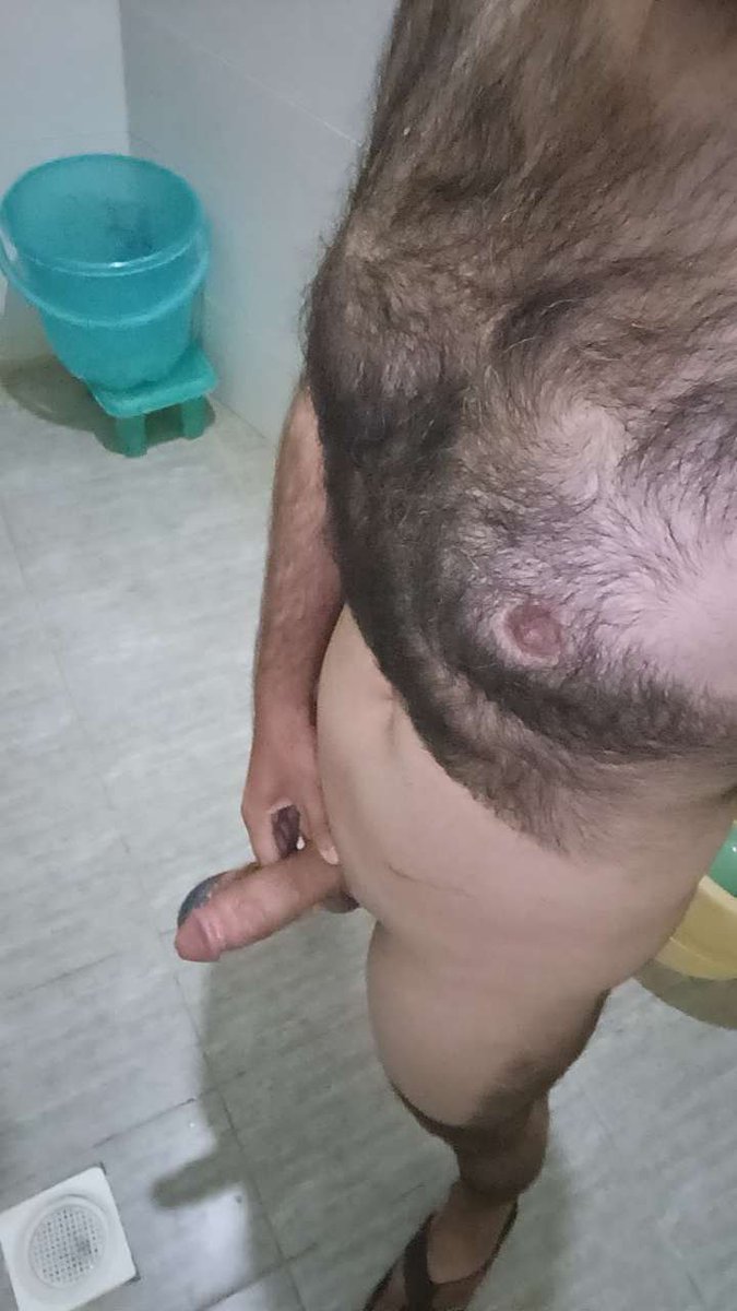 JohnSmithqno's tweet photo. Me Massagr Bull Hamza for Cuckold couples, Housewifes  , girls and Aunties anyone need then Inbox  also my whtsapp 03261466473 https://t.co/J95vWIGpCE
