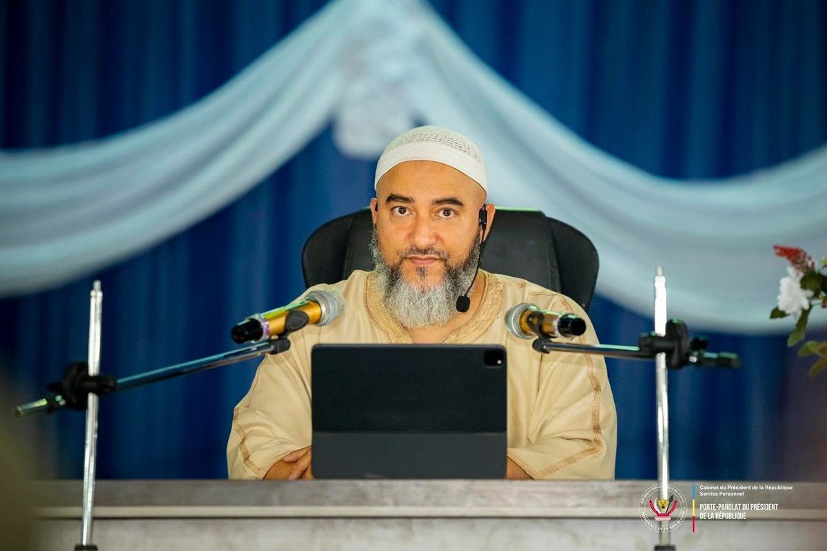 TinaSalama2's tweet photo. Shukran à la communauté musulmane pour l’invitation à la Conférence islamique internationale autour du thème « La jeunesse face aux défis de notre époque ». Cette présence traduit la volonté d’être au contact de toutes les composantes de la société congolaise, dans un esprit d’écoute, de dialogue et d’ouverture, conformément à la vocation d’une République laïque qui rassemble toutes ses filles et tous ses fils.