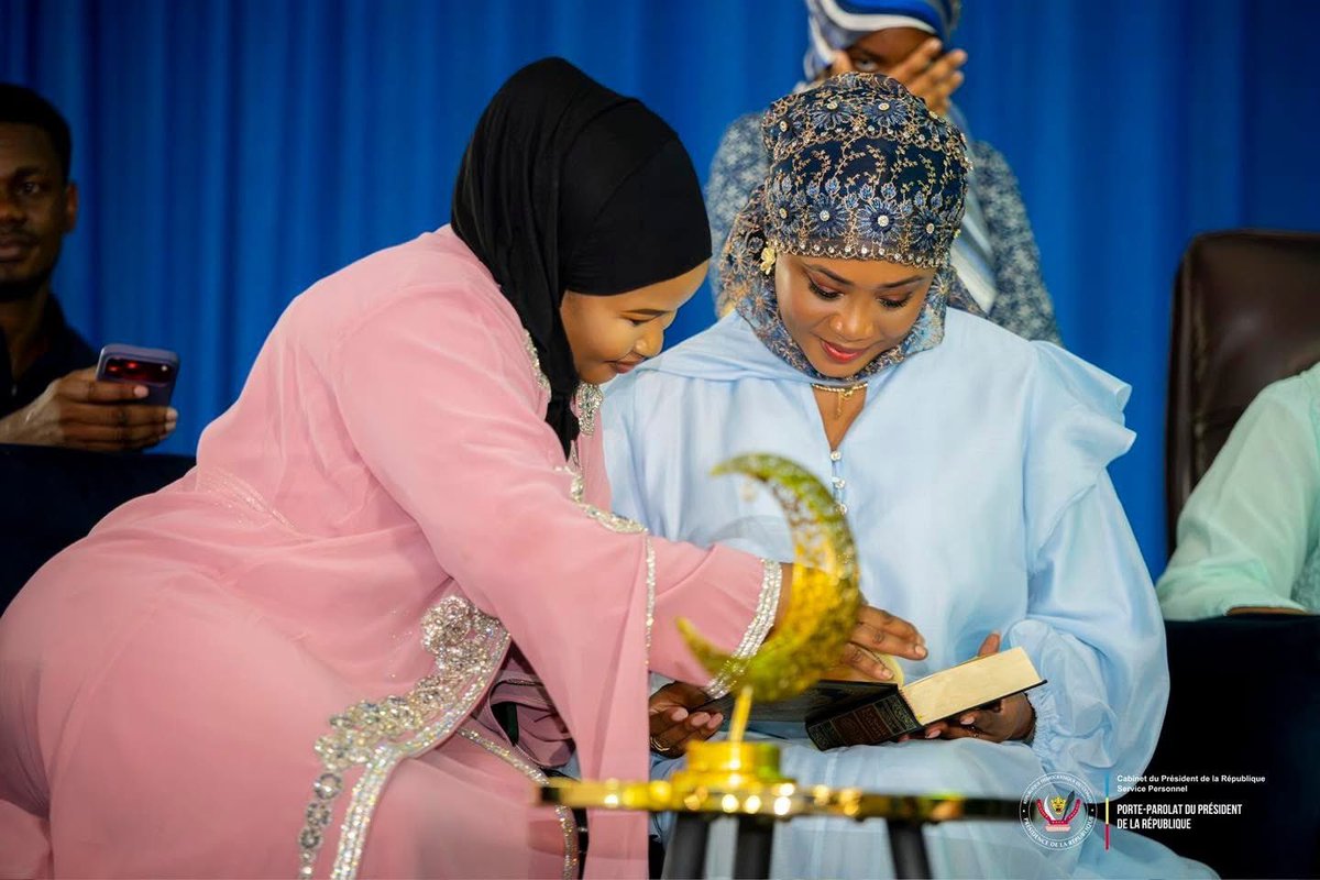 TinaSalama2's tweet photo. Shukran à la communauté musulmane pour l’invitation à la Conférence islamique internationale autour du thème « La jeunesse face aux défis de notre époque ». Cette présence traduit la volonté d’être au contact de toutes les composantes de la société congolaise, dans un esprit d’écoute, de dialogue et d’ouverture, conformément à la vocation d’une République laïque qui rassemble toutes ses filles et tous ses fils.