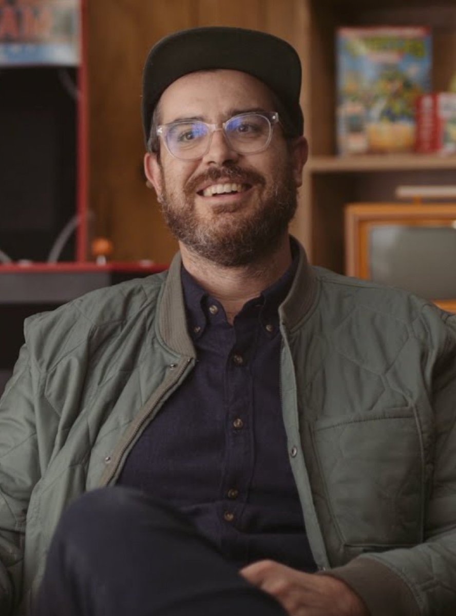 ToonHive's tweet photo. Pete Browngardt, creator of ‘Uncle Grandpa’ and ‘Looney Tunes Cartoons’, reposts the infamous image of Uncle Grandpa sticking a gun in his mouth following the news of the closing of Skydance Corporation. https://t.co/oUQlC0p7TI