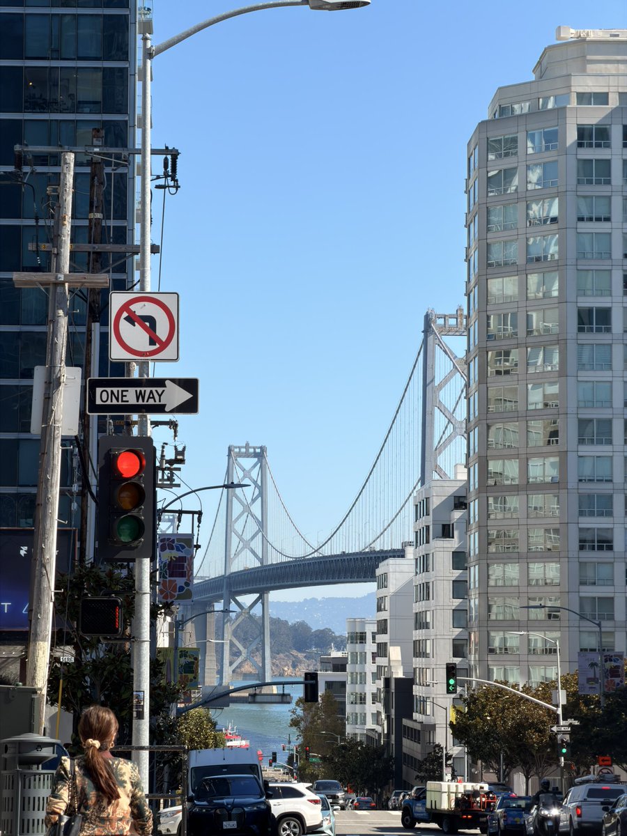 ik_builds's tweet photo. SF, I’m finally in you!
@Techweek_ https://t.co/ysz7gTBibQ