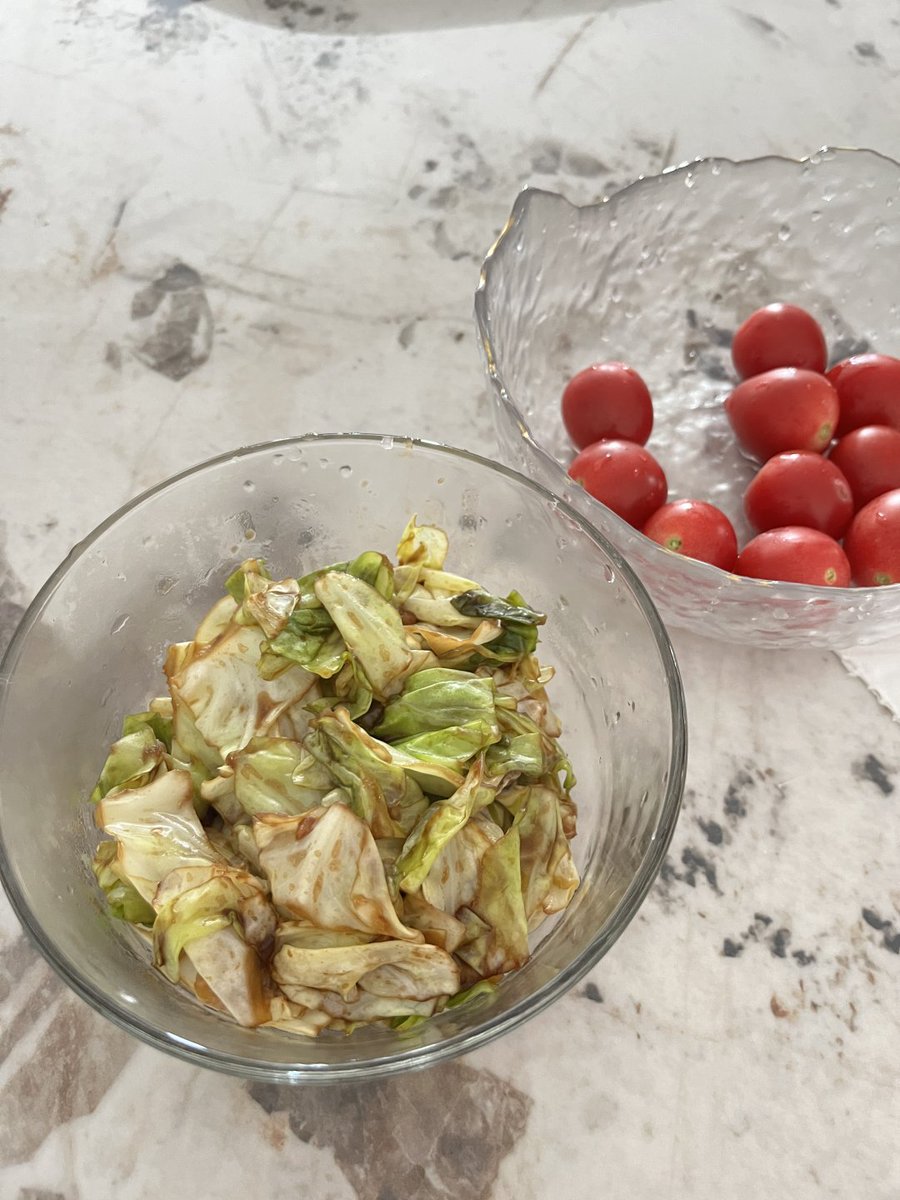 C_attyllo's tweet photo. Start with a bite of refreshing sweetness and crispness 🥗✨ https://t.co/MTsN99IGXi