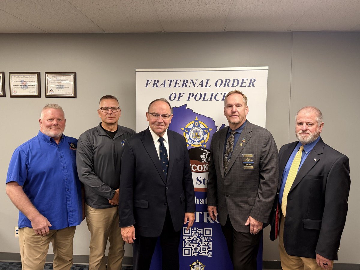 AlexWalkerWI's tweet photo. This morning in Germantown, the Wisconsin Fraternal Order of Police, with over 3,700 officers statewide, endorsed @TomTiffanyWI.

As Governor, Tom will end soft-on-crime policies and stand with the men and women of law enforcement who work every day to keep our communities safe. https://t.co/OBuZ06XVyM