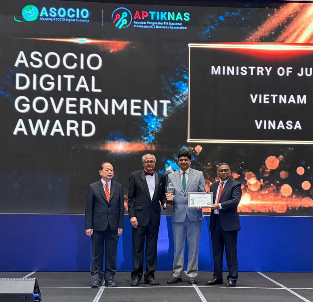 PTIofficial's tweet photo. A proud moment for Khyber Pakhtunkhwa and Pakistan!

Khyber Pakhtunkhwa Information Technology Board — KPITB — under Imran Khan’s PTI government received the prestigious ASOCIO Digital Government Award 2026 in Jakarta, Indonesia.

This international recognition reflects the digital transformation journey being driven under PTI’s Chief Minister’s @SohailAfridiISF’s Good Governance Roadmap and Digital KP Vision 2030.

It recognizes our commitment to making government services more digital, integrated, transparent and citizen-centric.

This achievement belongs to the Government of Khyber Pakhtunkhwa, the entire KPITB team, and everyone contributing to Digital KP.

From KP to the world — Digital KP is making its mark!