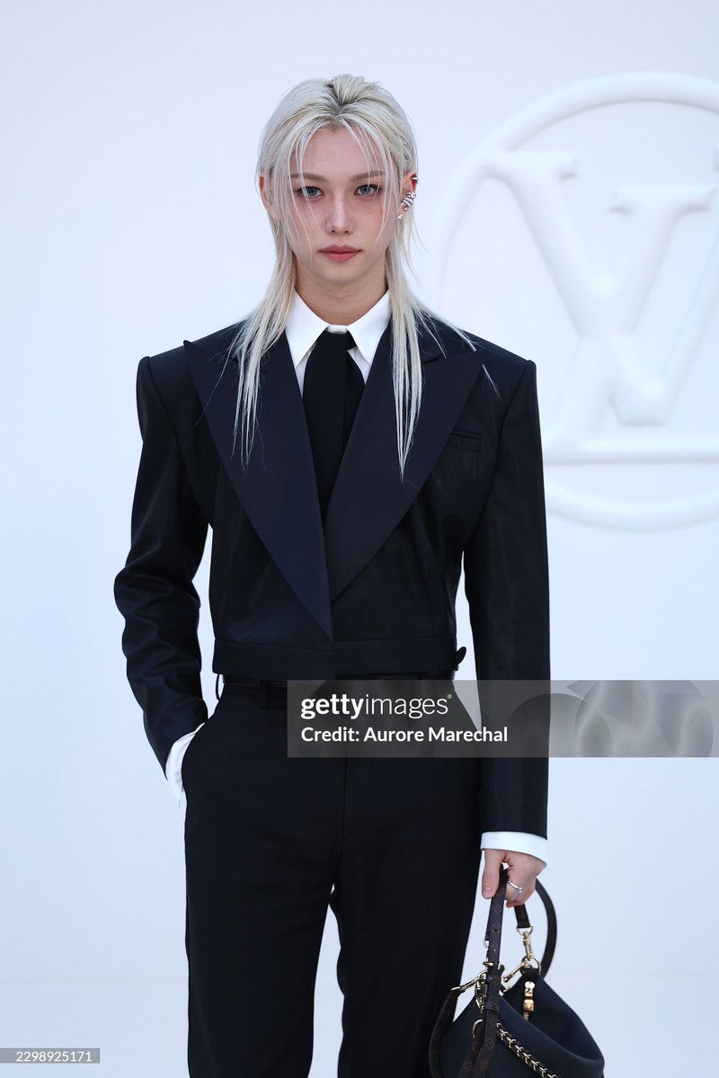 malbok915's tweet photo. getty images

FELIX PFW LOUIS VUITTON SS27
#FELIXxLVSS27 #FELIX 
@LouisVuitton https://t.co/OGb8QsAT1i