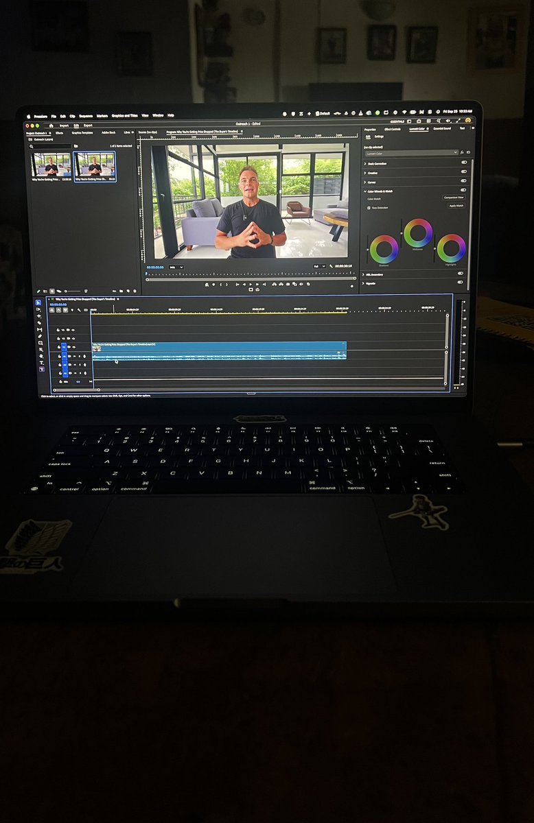 dezyvisualz's tweet photo. I always pushed skill, skill, skill and ignored the business side.
Meanwhile I keep seeing people with way less skill land the work, because they understand sales and how to market themselves.
I’m working on it every day now. Being the best means nothing if nobody knows it. https://t.co/63PuEfiGtE