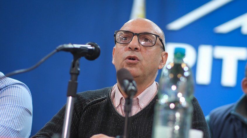 MonteCarlo930's tweet photo. Marcelo Abdala apuntó contra los contratos tercerizados como principal responsable del aumento de informalidad y vulneración
https://t.co/nWQKDjf4wO https://t.co/tULSit35ms