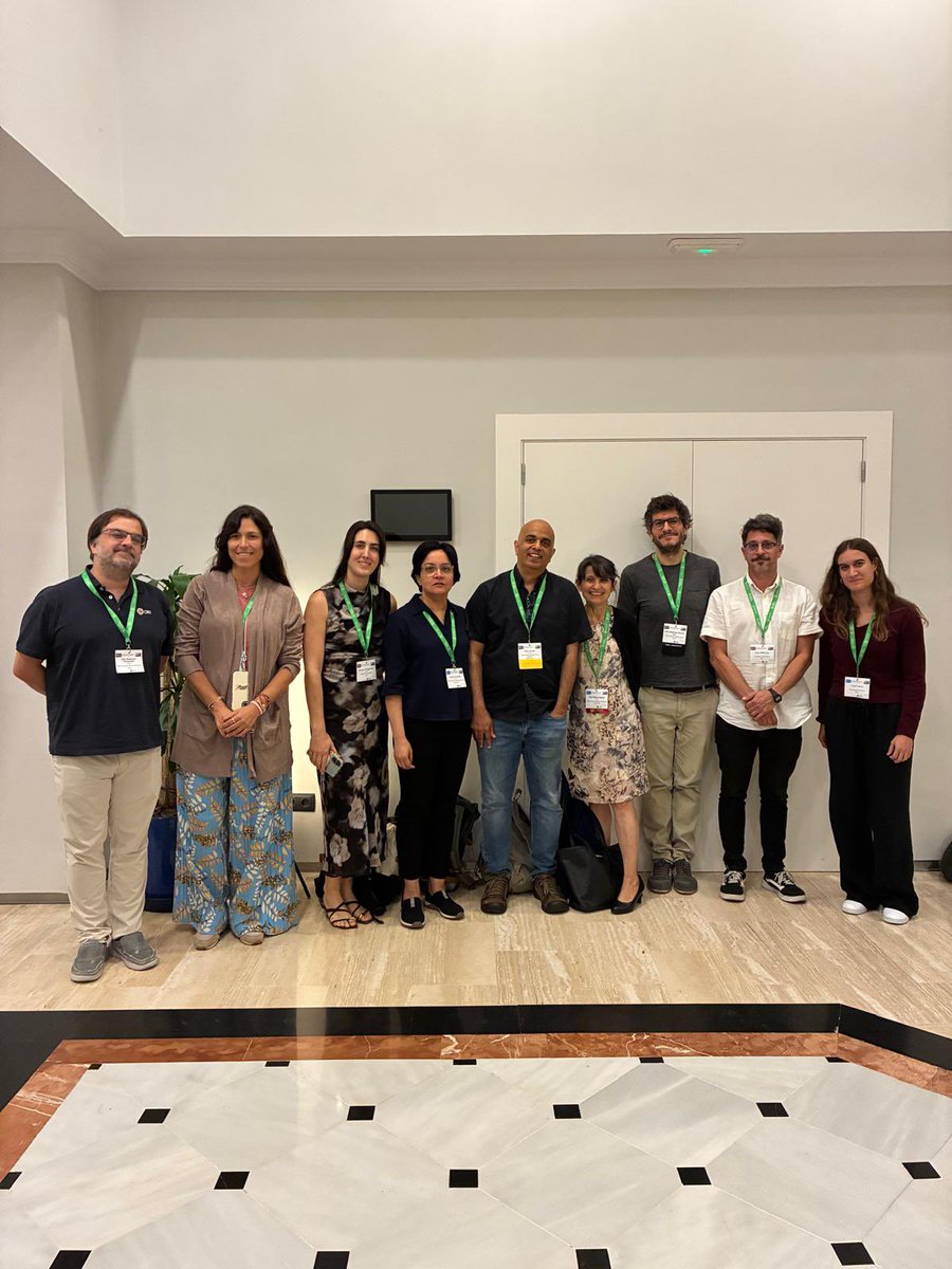 AMCuervoLab's tweet photo. Lots of Cuervitos in Spain at the Hallmarks of Aging conference🥰 https://t.co/V0fZhTlR0m