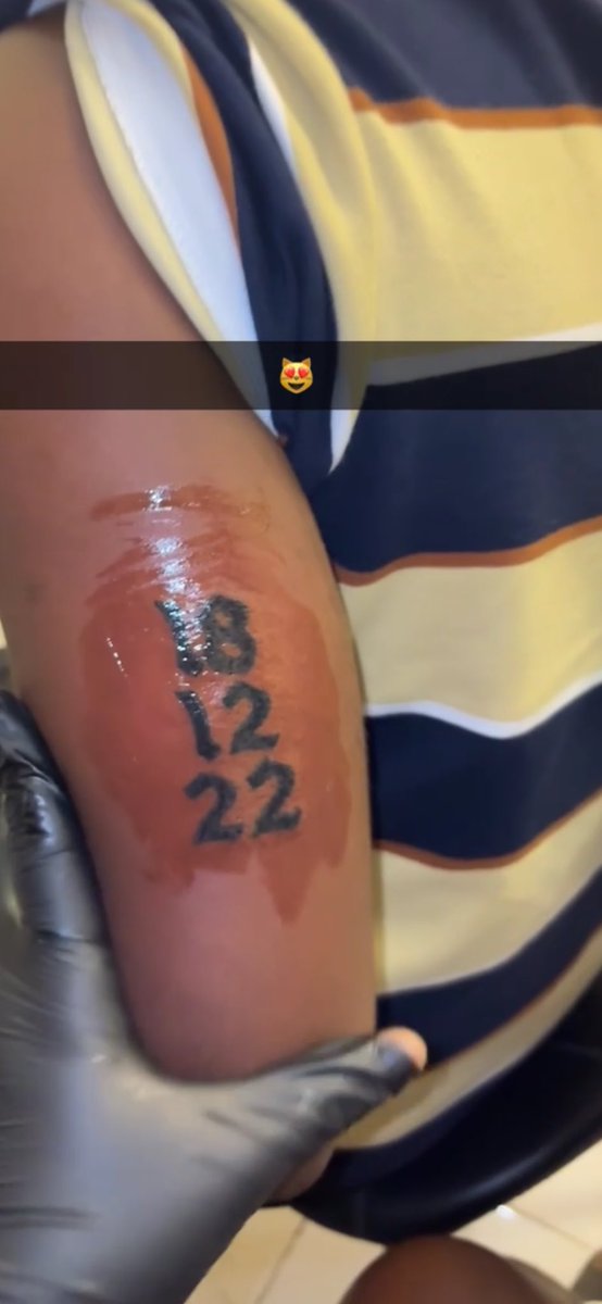 donjay_mmii's tweet photo. 18/12/2022
Messi’s favorite day ,Arguably 🫩.  Thank you Leo 🩵. https://t.co/Rkr1HxnEWF