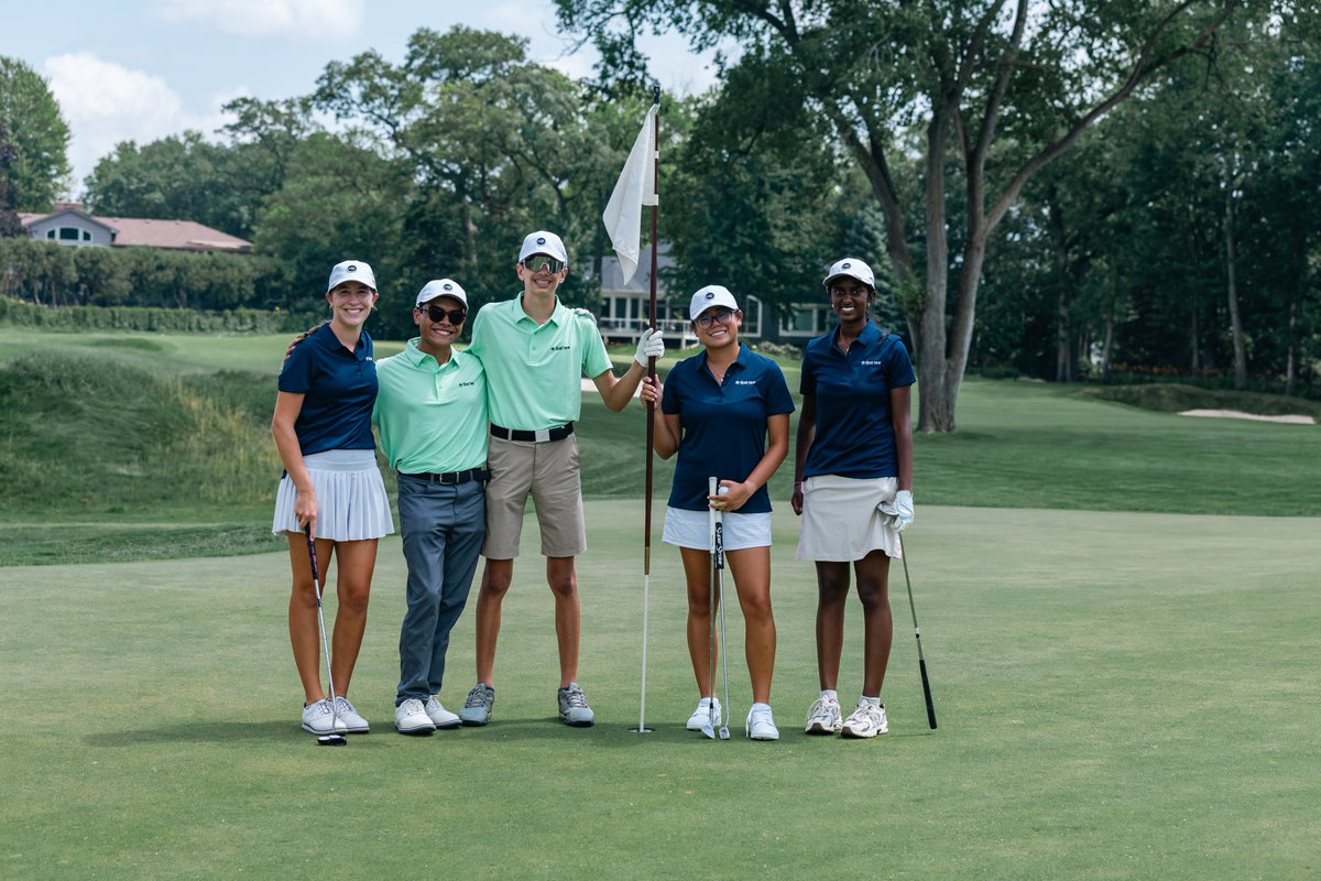 FirstTeeNaples's tweet photo. National Coaches Day, we're celebrating ALL of our coaches who show up every day to teach life skills, build confidence, and help our participants grow on and off the course. They inspire young people, and make a lasting impact in our community.
#BuildingGameChangers https://t.co/q8BumBG70B