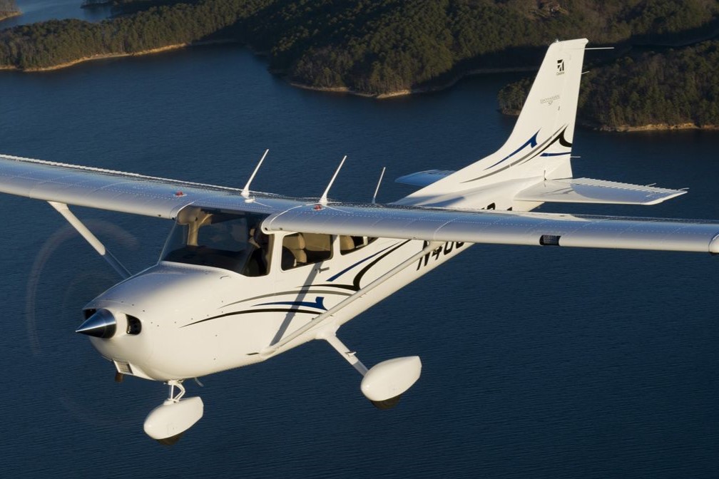 AviationNetwork's tweet photo. BAA Training is hiring Flight Instructors to be based in Lleida, Spain (offering a bonus type rating after 2,000 hrs of dual flight training). Visit https://t.co/6BXt97IECT to apply.
Photo Credit: Textron Aviation
(Symbolic Image)
#BAATraining #Lleida #Spain #Europe #EASA #Fly https://t.co/IOqKCDmOiA