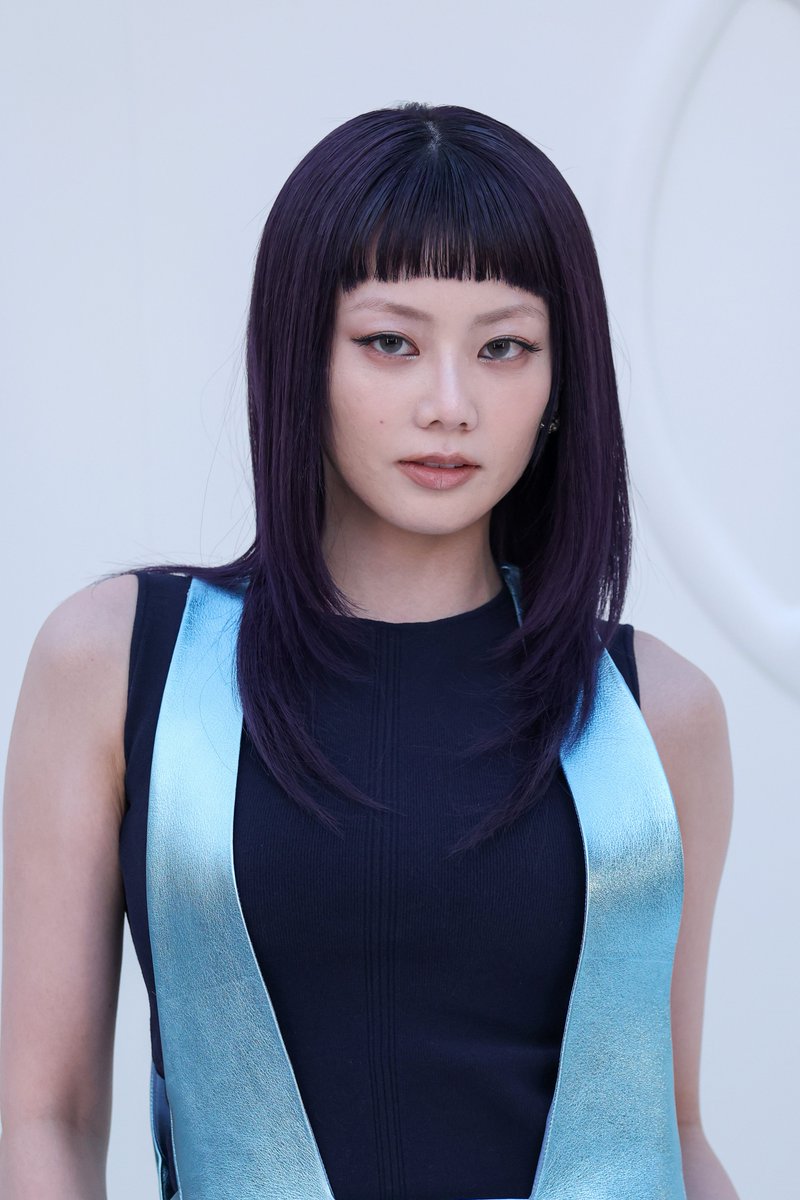 lessencestudios's tweet photo. Hirata of XG attends the Louis Vuitton Spring/Summer 2027 show at Paris Fashion Week.

#LVSS27 #Hirata https://t.co/HiUy6PWqDZ