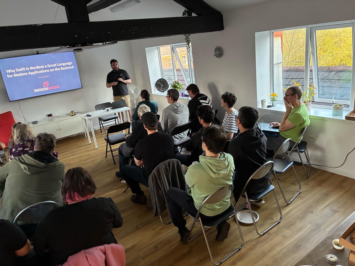MaccTech's tweet photo. Macc Tech is a week away: Wednesday 14th October, 6-9pm at Blue Beck, Macclesfield

We have two great talks from Kirsten Osborn and Rachel Breeze, plus pizza and drinks 🍕

Free event: Sign up at https://t.co/w2PbMBCjVc

#Macclesfield #WomenInTech #AI https://t.co/UczMLhWYOu