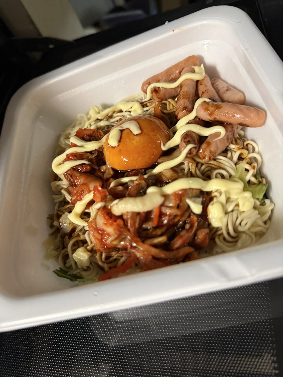 showlongPo92's tweet photo. 罪を食べる豚 https://t.co/YmqVQN658A