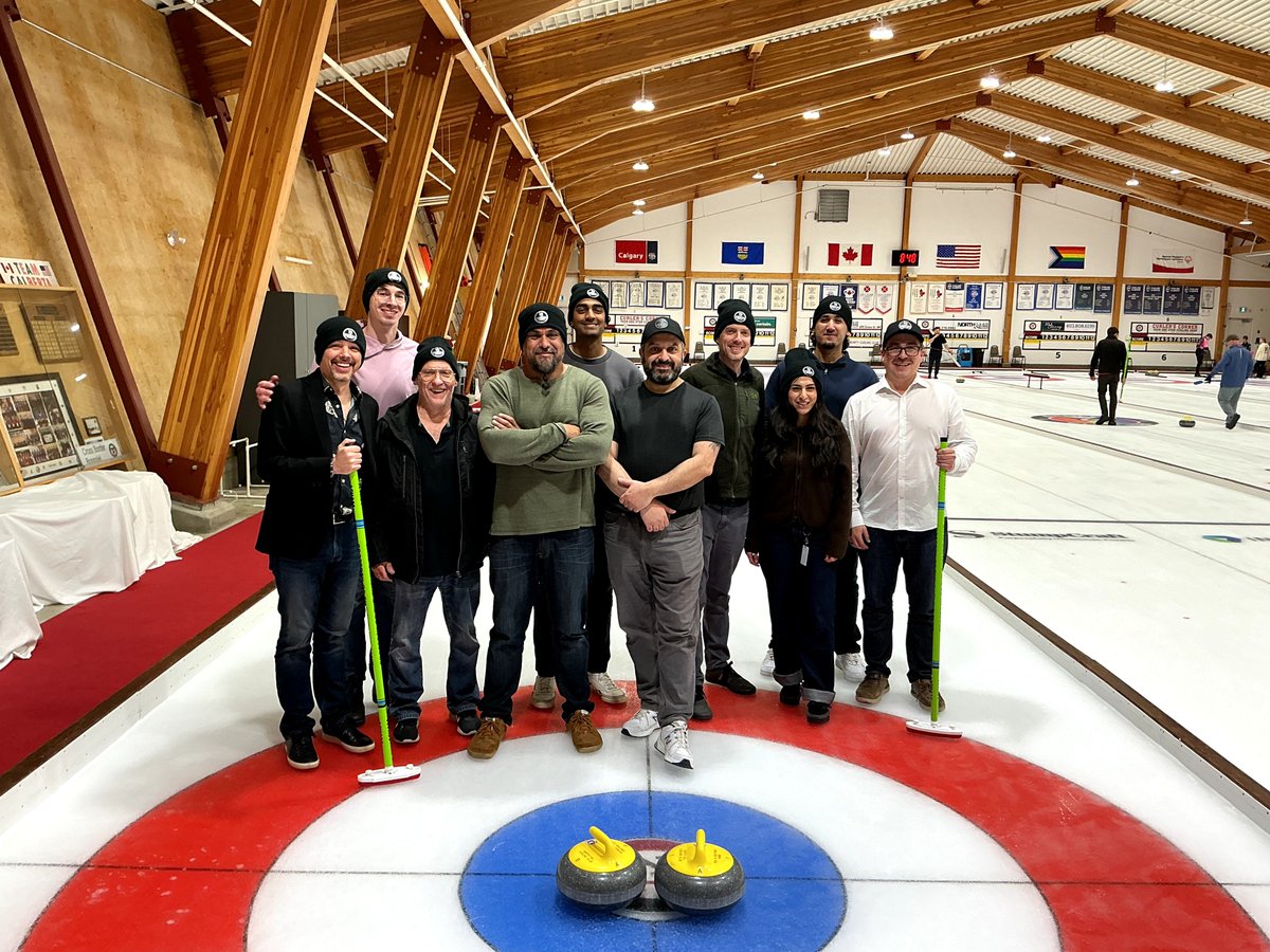 VencerIT's tweet photo. A little team building on the ice, learning how to curl! Thank you so much @curlnhcc for hosting us. It was a wonderful night, full of laughs and some healthy competition! 

#teambuilding #yyc #IT #curling https://t.co/RemS5lExlI