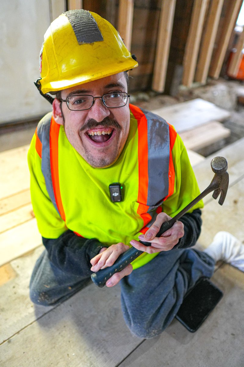 rickyberwick's tweet photo. no videos until later.. I'm building shit https://t.co/GJJpU8mT8i
