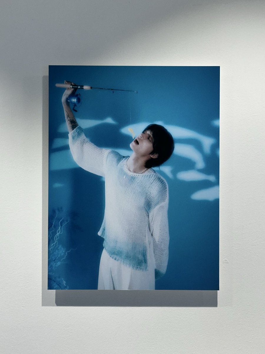 SPonthemound's tweet photo. 전시 다녀왔고
남자가 너무 잘생겼네요 https://t.co/usqxTLonjn