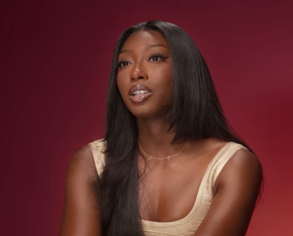 RabsOlifanteee's tweet photo. This INSANE facecard goshhh! 🧎🏾‍♀️

Watch Aniya's Interview with @Cosmopolitan on youtube: 
https://t.co/rD3slawRzl https://t.co/MiQqGu4lq0