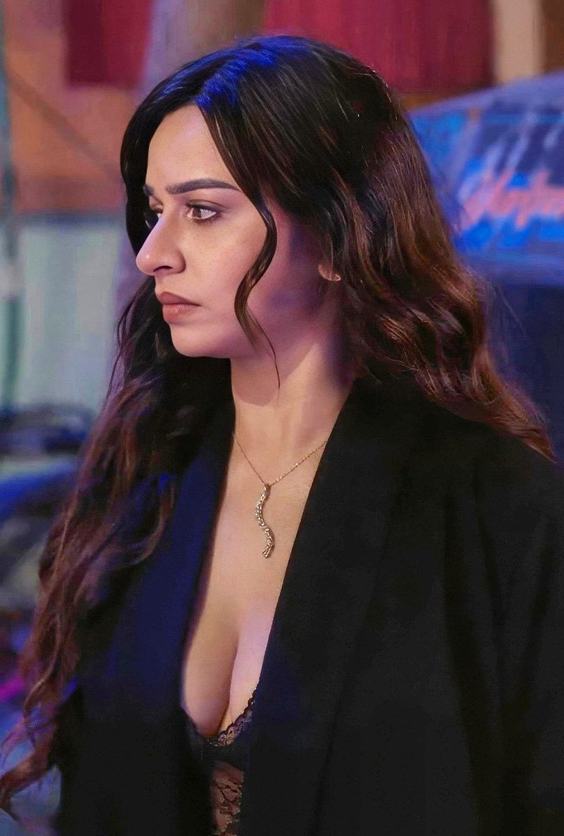 FanforAngel's tweet photo. Storm the internet today 🔥🔥🔥🔥
#DivyaGanesan 🥰😍❤️ https://t.co/QNMOOnGgSs