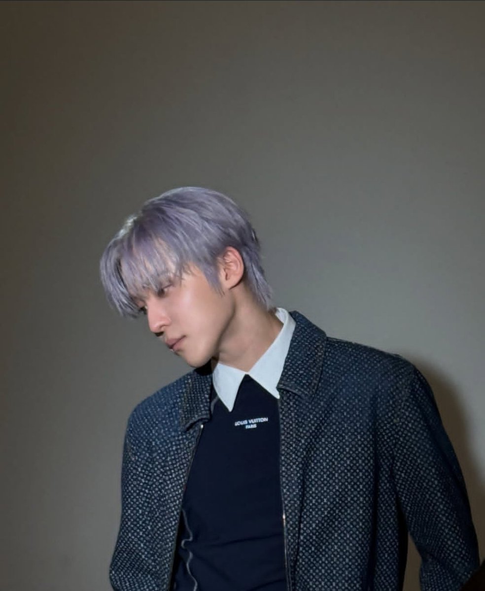 FashionistD's tweet photo. #YUNHO once more shows his beauty and this time for MEN'S FOLIO https://t.co/Jj3k7ZqmO6