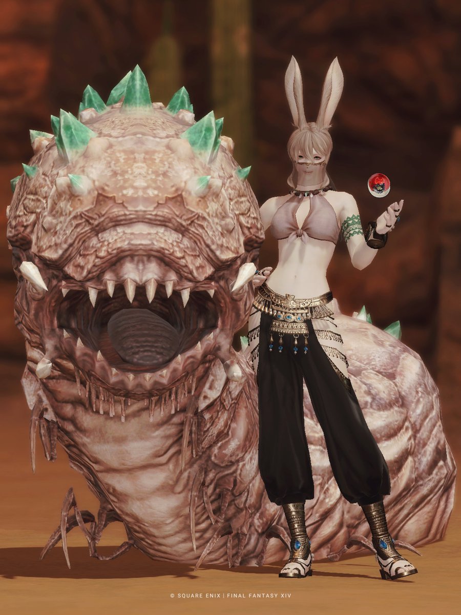 e1lala's tweet photo. じめんタイプの　おくぶかさ　おしえて　あげる！

グルポのステッカーでボール作ったので拡大して見て、笑って https://t.co/TzPH5OvW4q