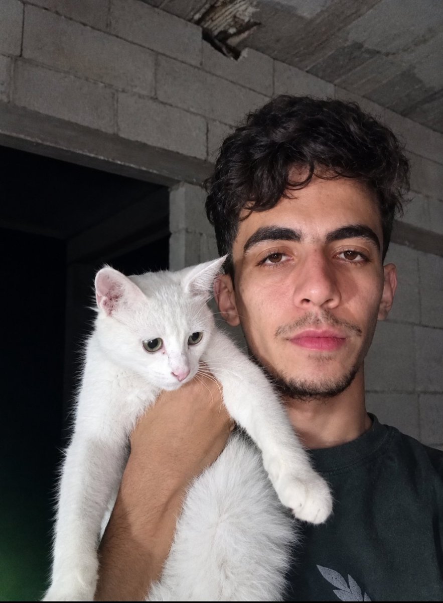 mohamaedalmsri's tweet photo. 💔🏠 Please, don’t ignore my appeal… We need you now more than ever. 🙏😭

We urgently need $220 to complete the rent payment for the home that shelters my family and my innocent cats, protecting them from ending up homeless and on the streets. 💔🐾

This home is not just four walls to us… it is the only shelter we have. It is the safe place where my family lives and where my cats can stay protected from the dangers of the streets.

I am begging you, please don’t scroll past this post as if it means nothing. 🙏
$220 may seem like a small amount to some people, but to us it means safety. It means having a roof over our heads. It means not losing the only home we have.

My family, my cats, and I are placing our hope in kind and compassionate hearts. You are our hope after God. 🤲💔

Please, don’t leave us to face this fear alone. Help us complete the rent payment and keep our home and shelter. 🏠🐾

Only $220 remains.

🙏 Every donation, no matter how small, makes a real difference for us.
🙏 Every share could help our message reach the person who can make a difference.

Please stand with us now… Please don’t let us lose our home. 💔🐾

https://t.co/d8AdX1x2bC