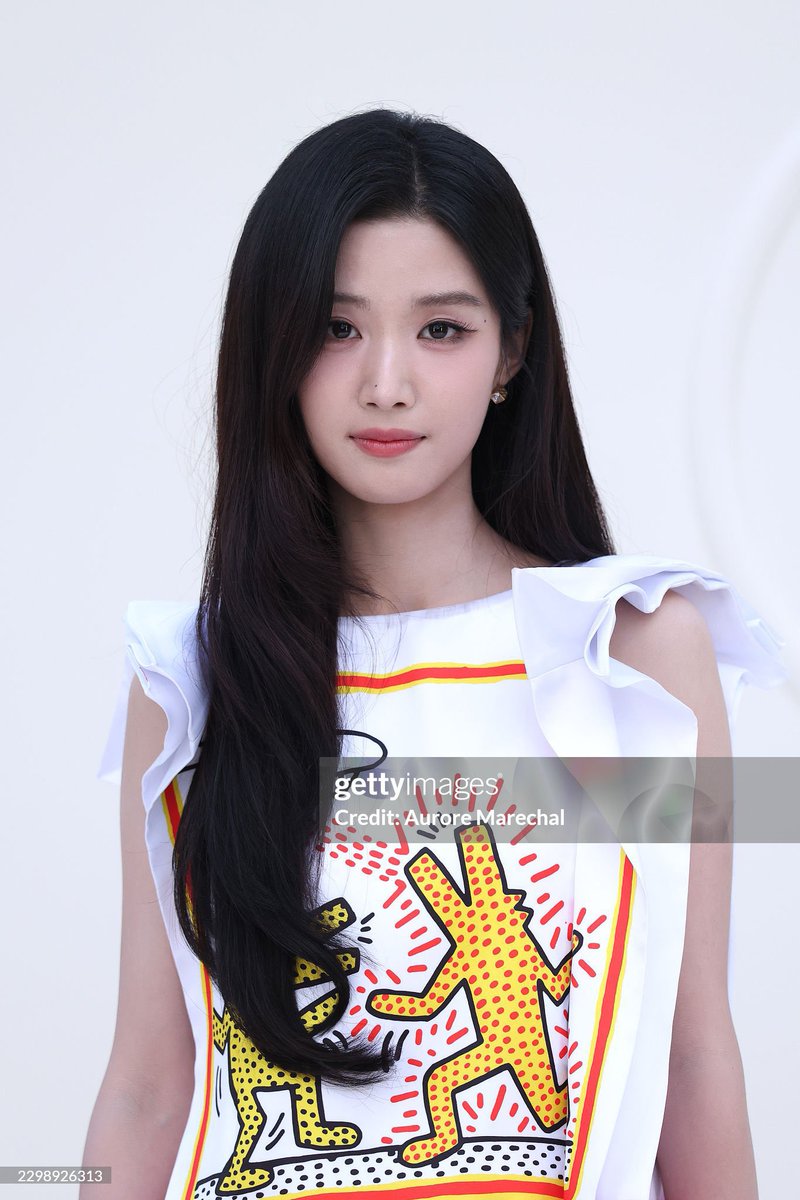 jijeju5's tweet photo. terhindar dari kutukan si getty https://t.co/lR1qW4U5VI