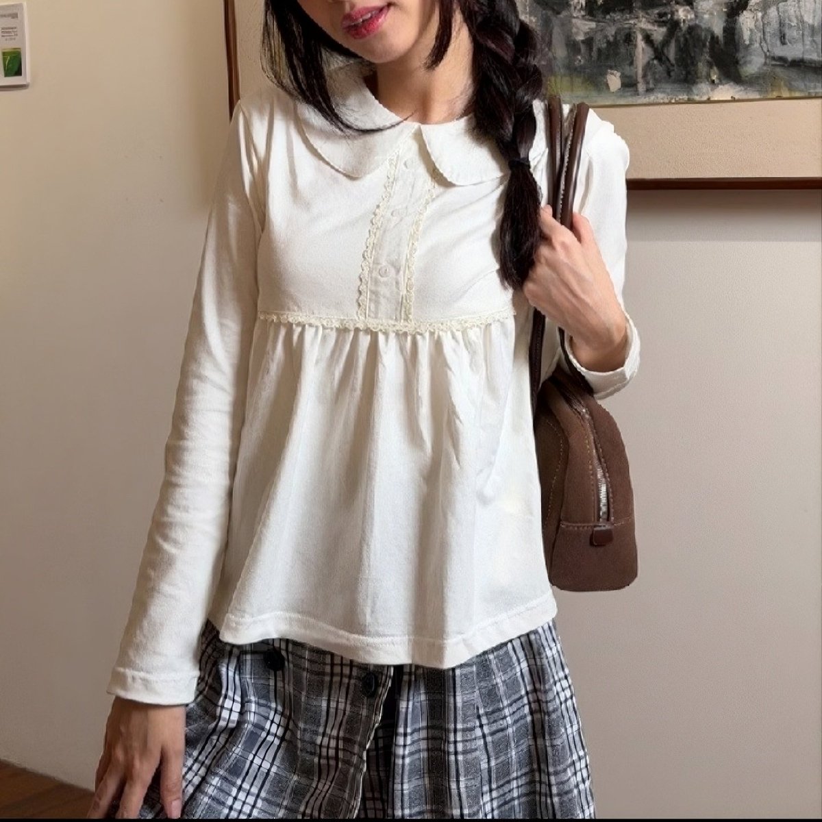 tragiclovs's tweet photo. tipe blouse yang simple tapi cocok buat dipake daily atau dipake hangout, plus warnanya cantik" banget😭🫶 https://t.co/9T0Jl48VAA