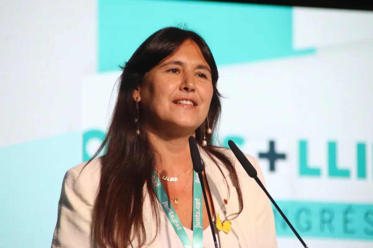 MonDiari's tweet photo. Última hora | El TSJC suspèn l’ingrés a presó de Laura Borràs a canvi que faci un curs de prevenció de la corrupció

https://t.co/8C8g1zOTaj https://t.co/Yo2TY8JJWz