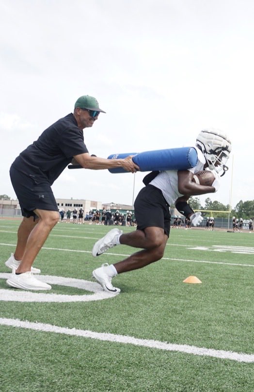 KPark_Football's tweet photo. Back to basics! Porter week! 
#kpfamily https://t.co/Ap92YoYj7N