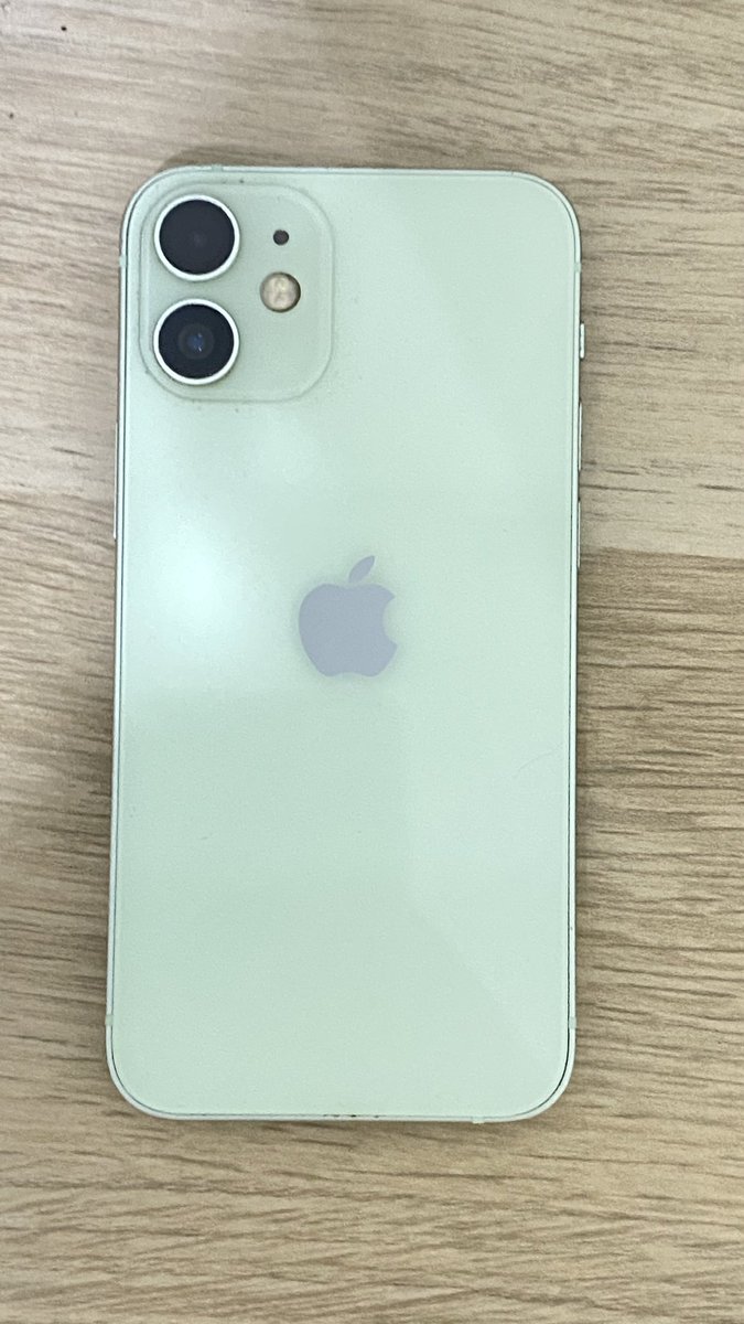 aiiileenn_'s tweet photo. WTS Iphone 12 mini #wts #zonauang #iphone
Jual Rp. 2juta nego wajar
White
Inter no box
Charger + sudah pake tempered glass
Penggunaan pribadi
Minus kamera belakang sedikit ga fokus, tapi kalau 0,5nya oke banget. Kamera depan juga bagus.
Body mulus
CoD Bandung Cimahi https://t.co/NBYJzorSRF