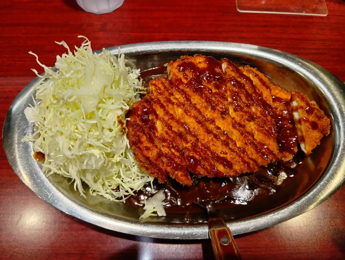 hr18com's tweet photo. 最近行ったお店♪
ゴーゴーカレー（都内某所）
ここ暫くありがたいことに秒でランチを取らないとなタイミングが無かったのですが久々に出くわしまして…ゴーゴータイム発動🎠
🍚はＳサイズにしましたが平日ランチはこれくらいが適量ですね😉 https://t.co/76enW0fdin